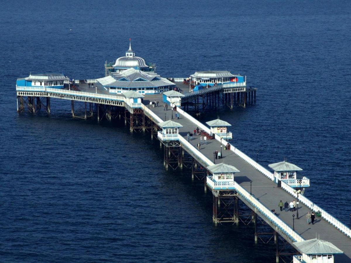 Traeth Teras Villa Ландъндо Екстериор снимка